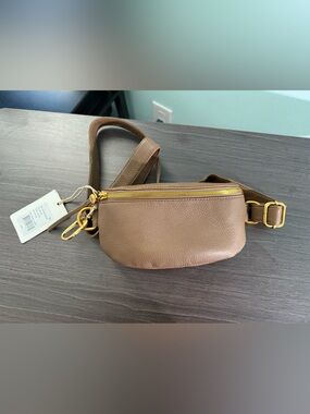 HOBO belt bag